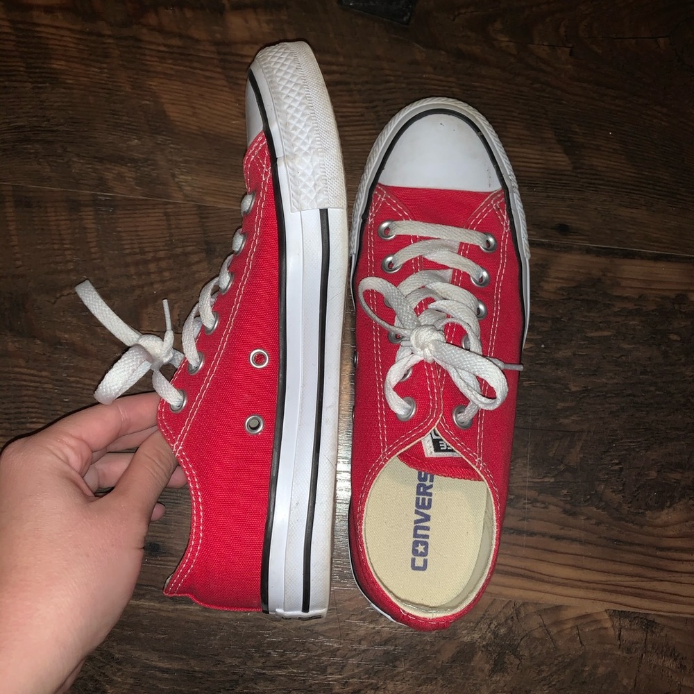 Red converse